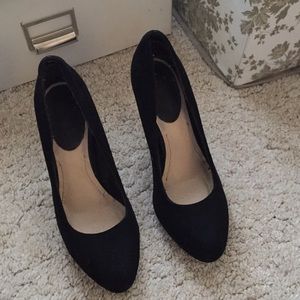 Classic Black Pumps